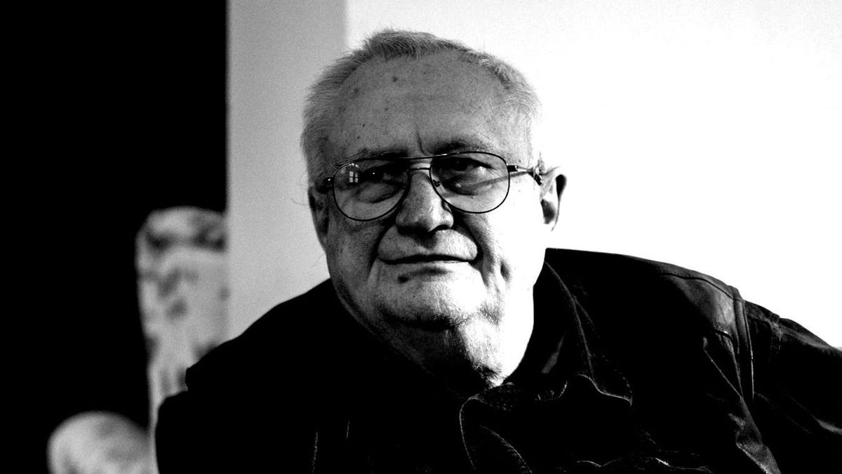 Meghalt Czakó Gábor