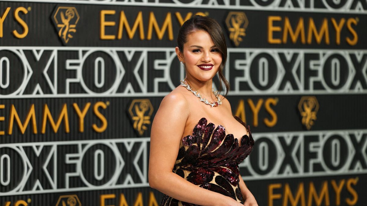 Selena Gomez elárulta, mi van közte és Kennedy elnök unokája között