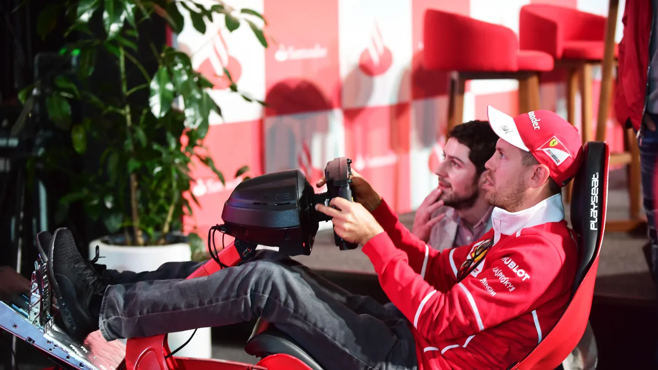 Forma-1, Sebastian Vettel, Scuderia Ferrari, Mexikói Nagydíj 2017, szimulátor 