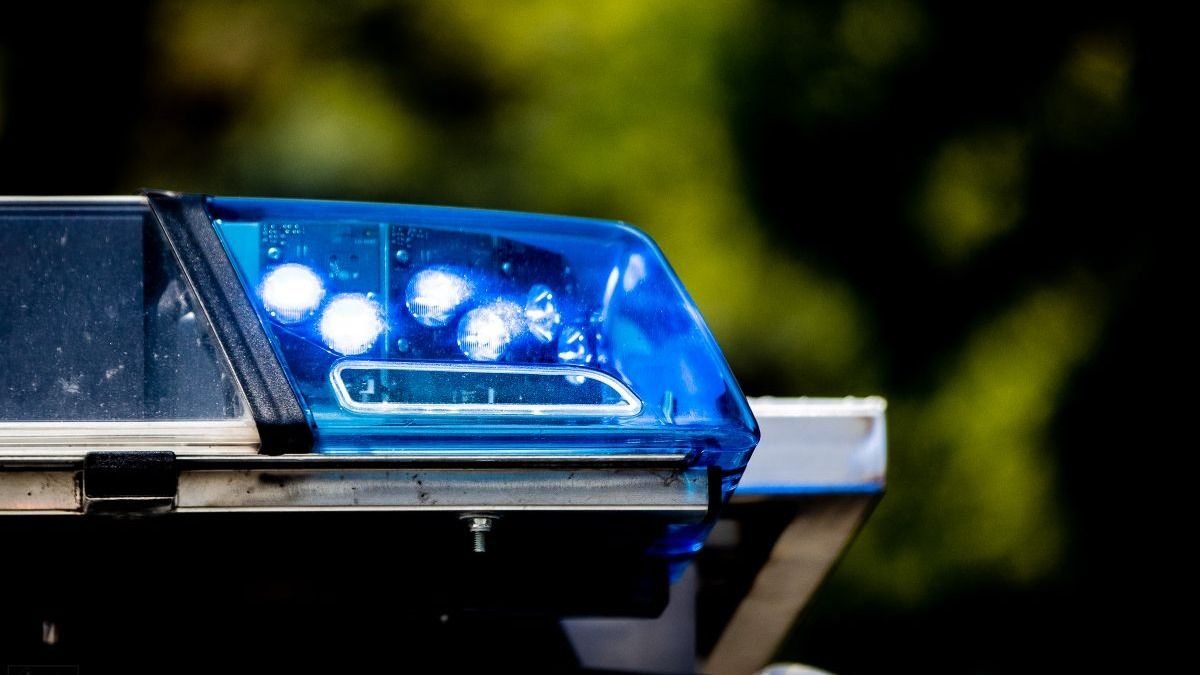 3 millió forintot csalt ki két férfi egy idős embertől Egerben
