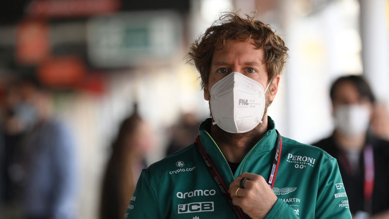 Forma-1, Sebastian Vettel, Barcelona teszt 2022, 2. nap 