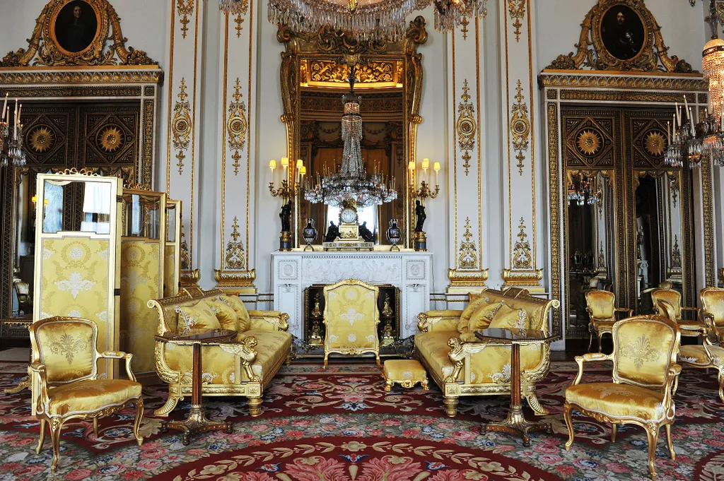 Buckingham-palota, Buckingham palota, fényűzés, fényűző, pompa 