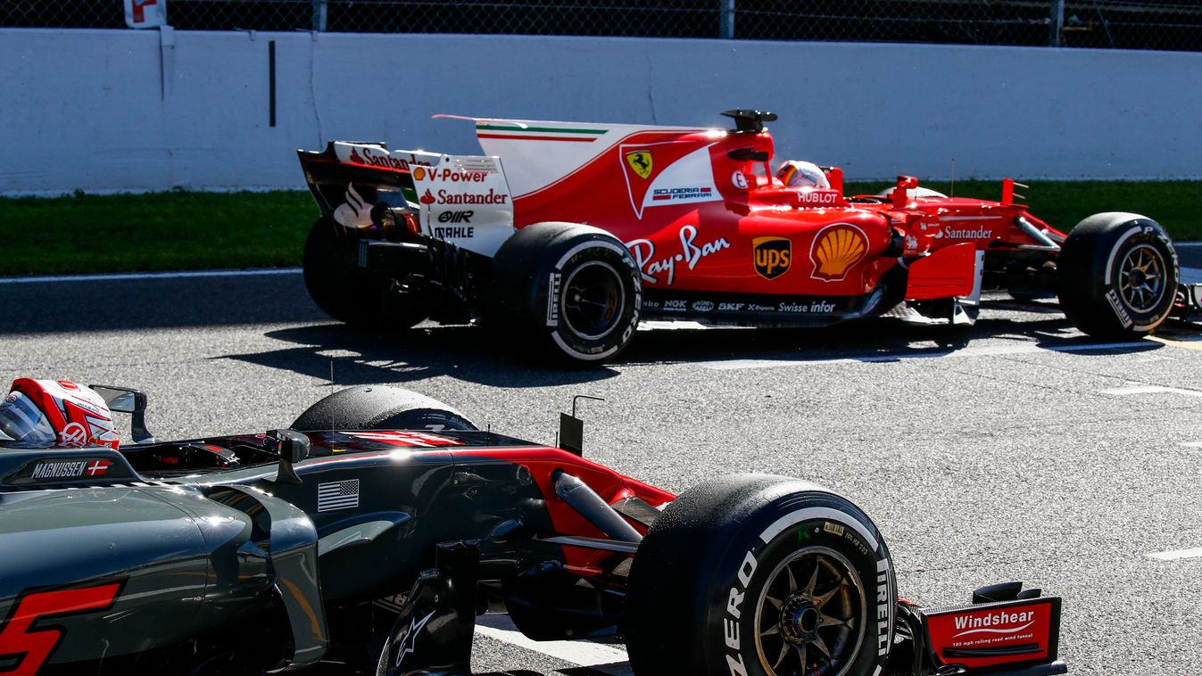 Forma-1, Sebastian Vettel, Scuderia Ferrari, Kevin Magnussen, Haas F1 Team, Barcelona teszt 