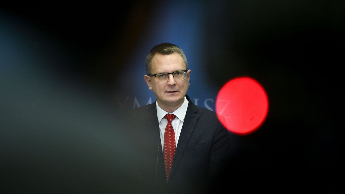 Rétvári Bence: A baloldal aggódása hiteltelen a gyermekvédelem ügyében