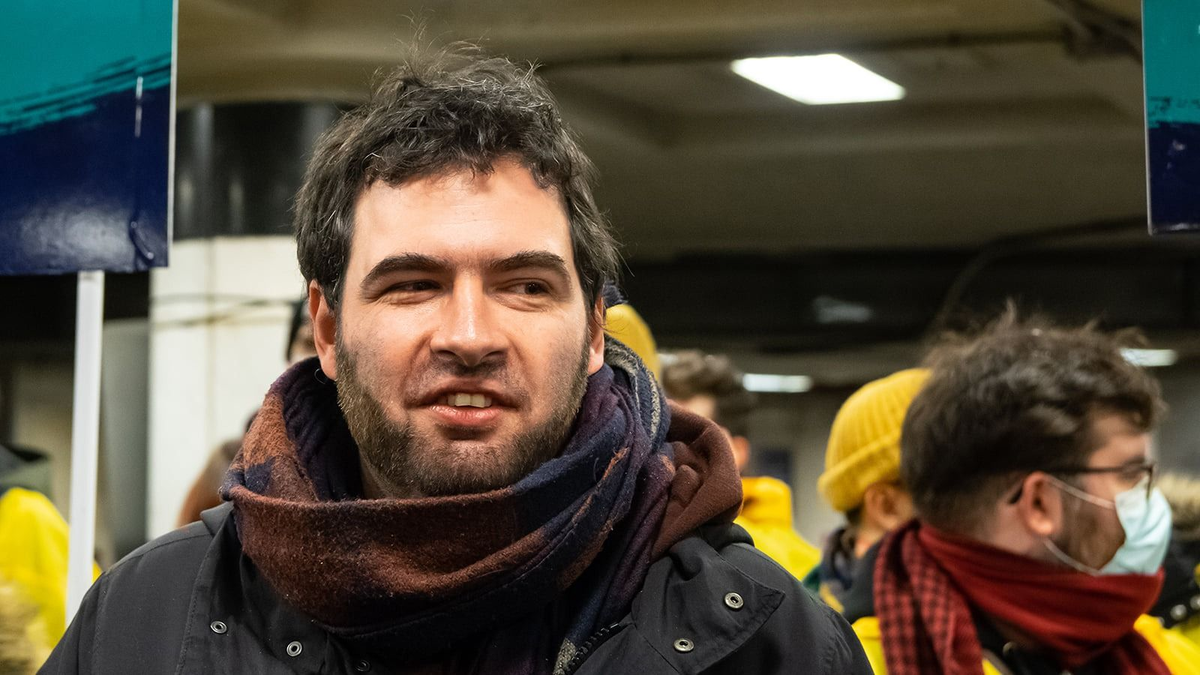Lemond Jámbor András szélsőbaloldali képviselő a gyomorforgató pedofilbotránya után?