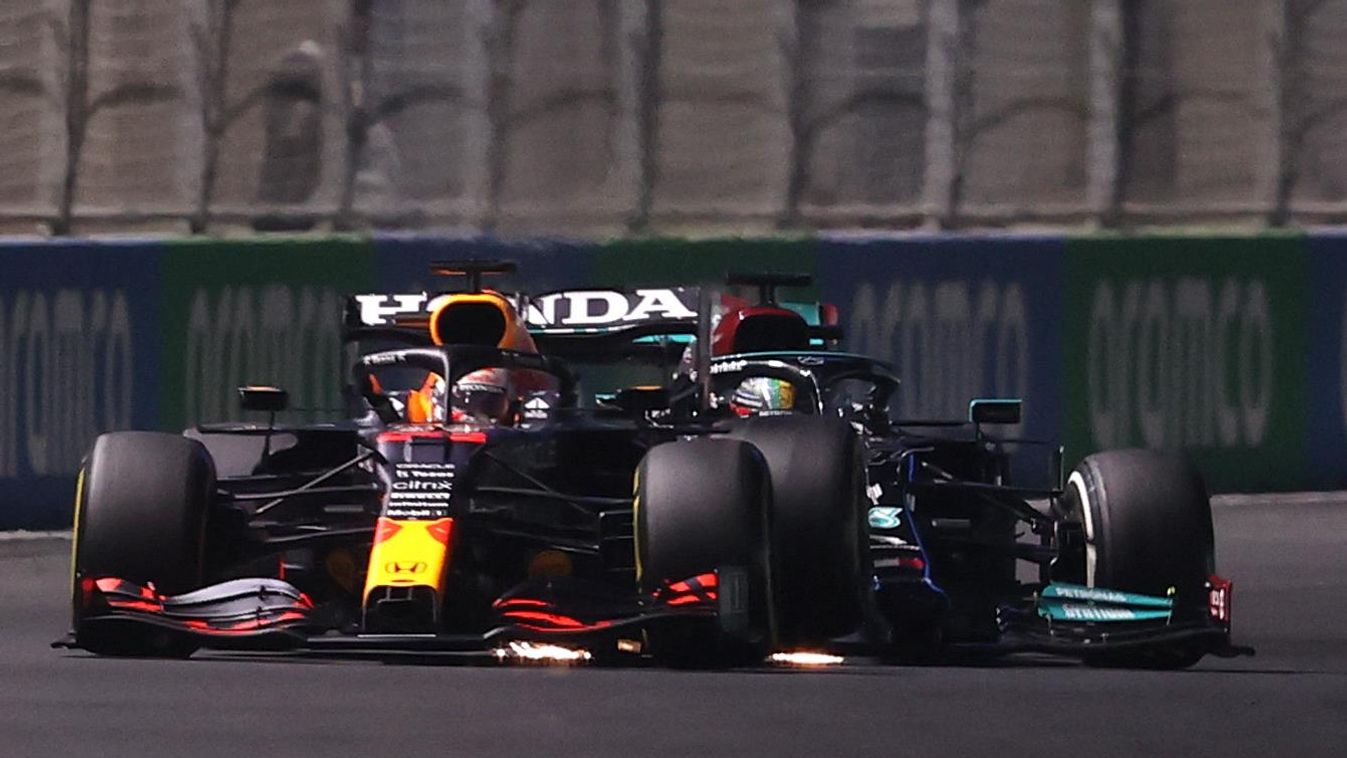 Forma-1, Szaúd-arábiai Nagydíj, Lewis Hamilton, Mercedes, Max Verstappen, Red Bull, ütközés 