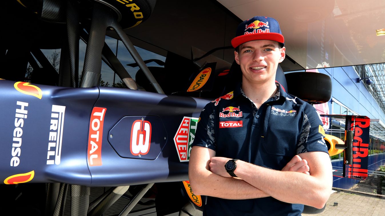 Forma-1, Max Verstappen, Red Bull Racing, Red Bull gyár Milton Keynes 