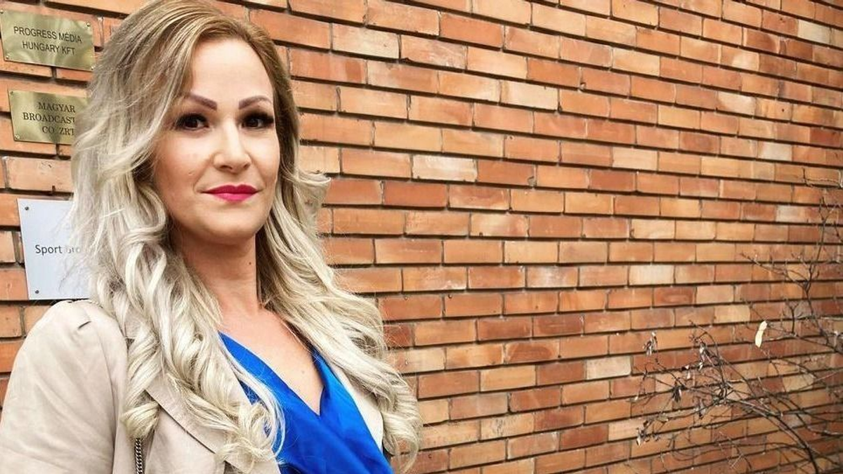 Sejtelmes fotón mutatta meg új barátját az Ázsia Expressz sztárja