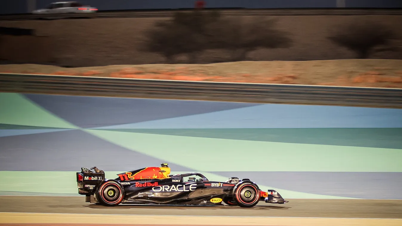 Formula 1 Testing in Bahrain - Day Three 2023,Bahrain,cars,Day Three,February,Formula 1,Formula 1 Testing Horizontal, Sergio Pérez, Bahrein, Red Bull 