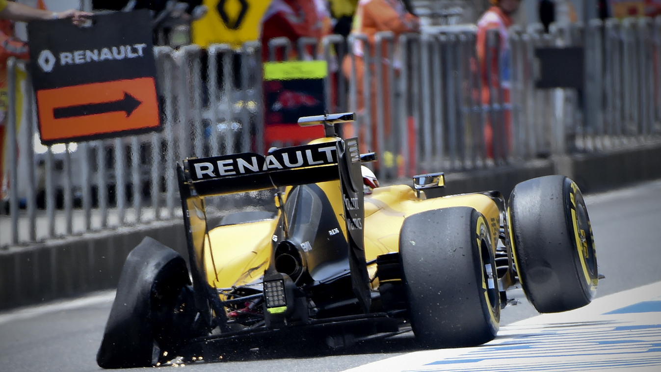Forma-1, Kevin Magnussen, Renault Sport Racing, Kínai Nagydíj, Pirelli, defekt 