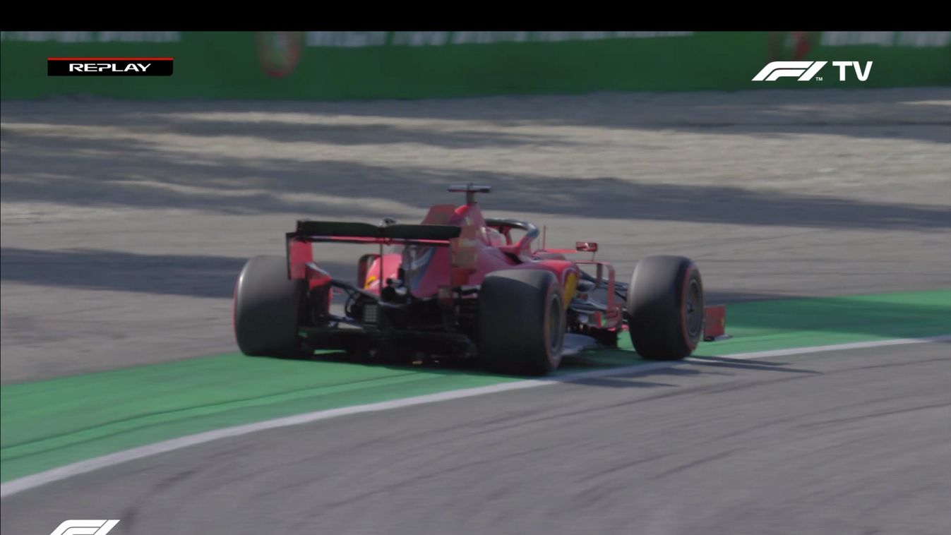 Forma-1, Olasz Nagydíj, Vettel, fehér vonal, négy kerék 