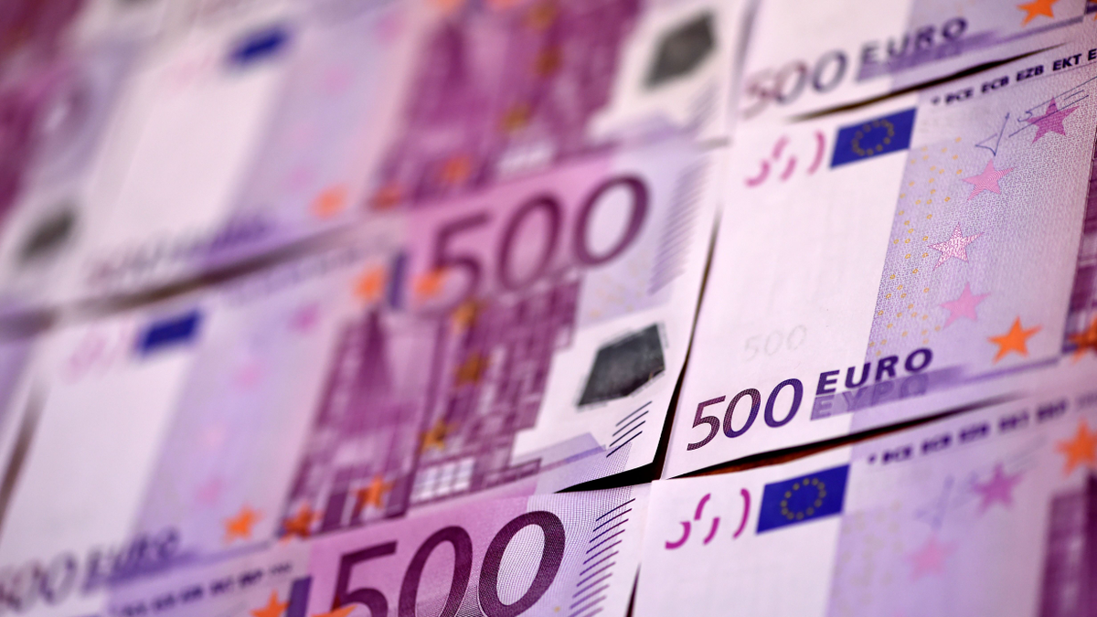 Hatalmas összegeket vett fel Németországból egy ukrán család, miközben otthon éltek