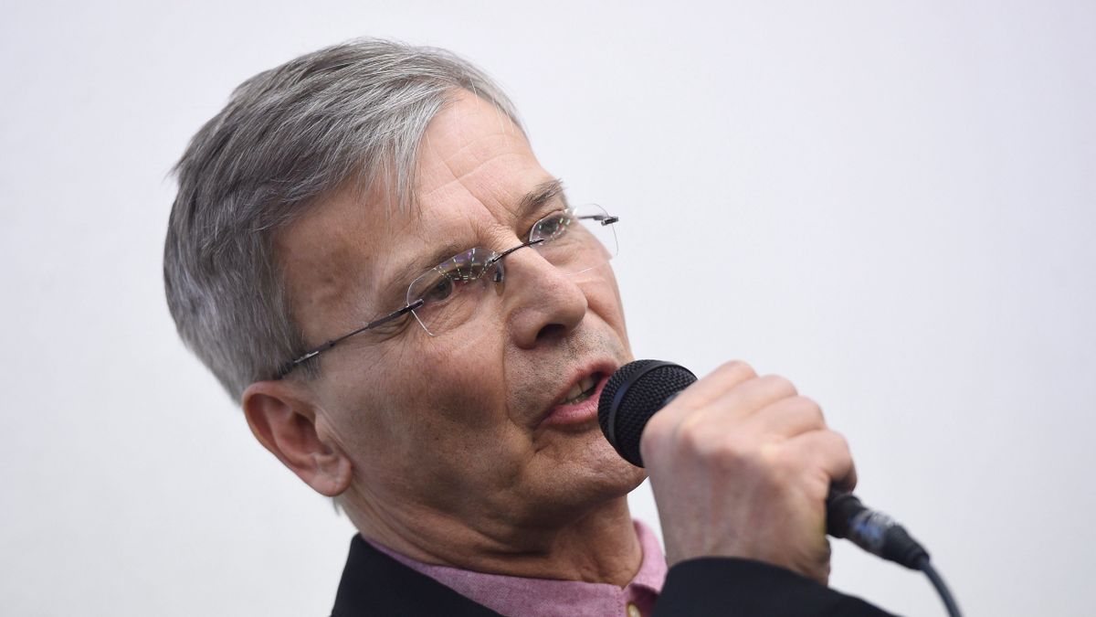 Demszky Gábor 20 évig pozícióban tartotta és védte a pedofil Vásárhelyi Jánost