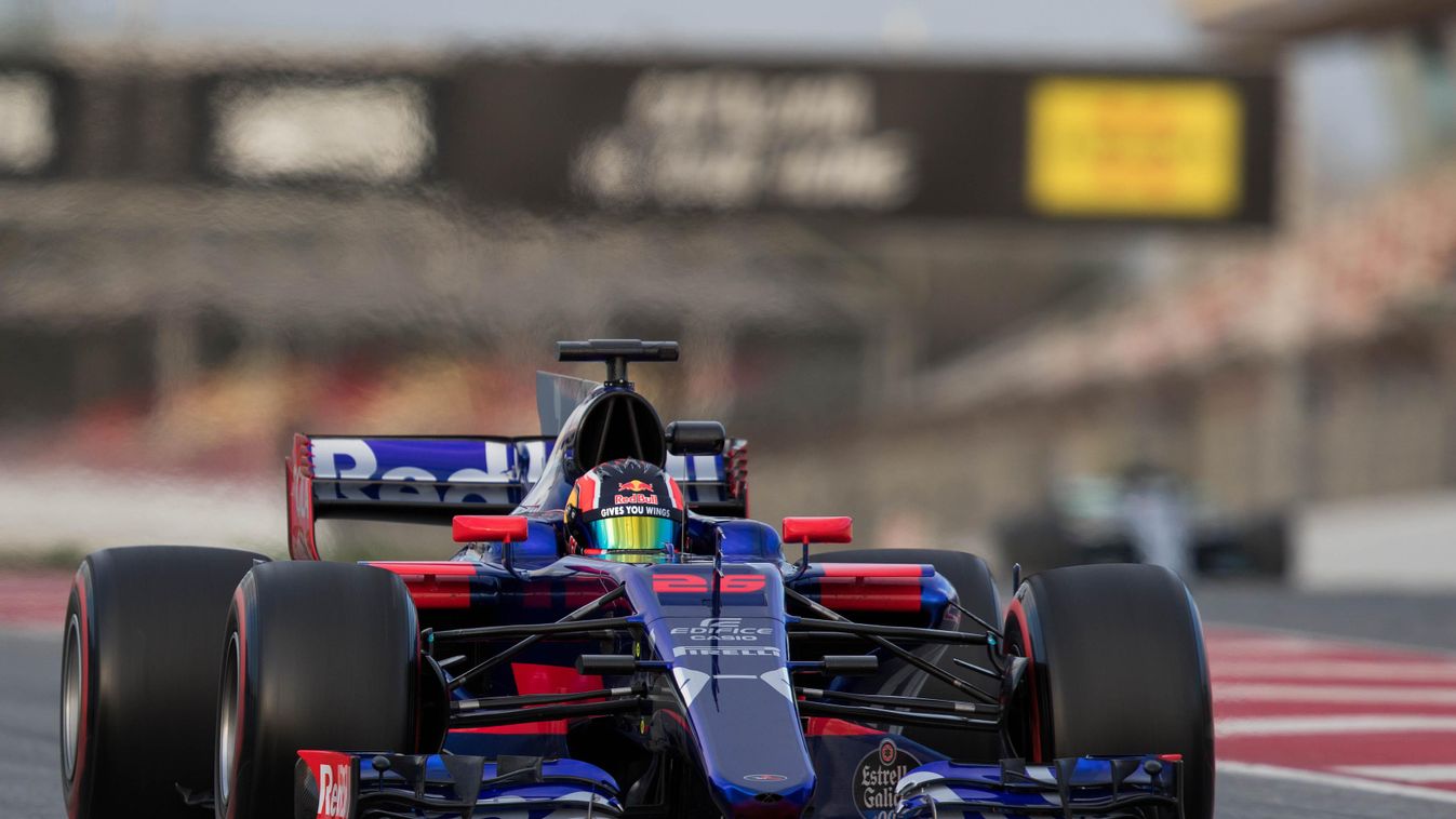 Danyiil Kvjat, Toro Rosso, Barcelona, teszt 