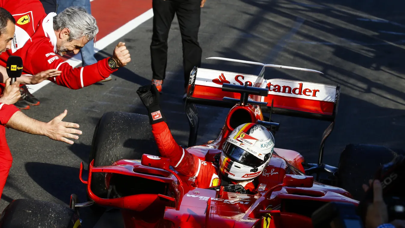 Forma-1, Sebastian Vettel, Maurizio Arrivabene, Scuderia Ferrari, Ausztrál Nagydíj 