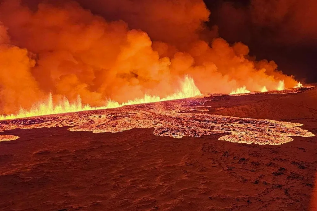 Grindavík, 2023. december 19., Izland, vulkán, vulkánkitörés, Reykjanes-félsziget, 