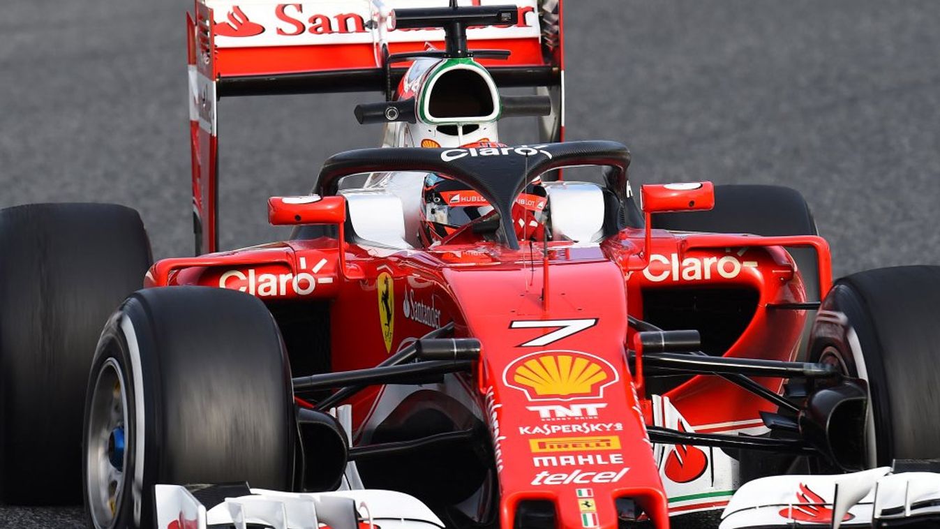Forma-1, Ferrari, Kimi Räikkönen, glória, fejvédő, bukókeret 