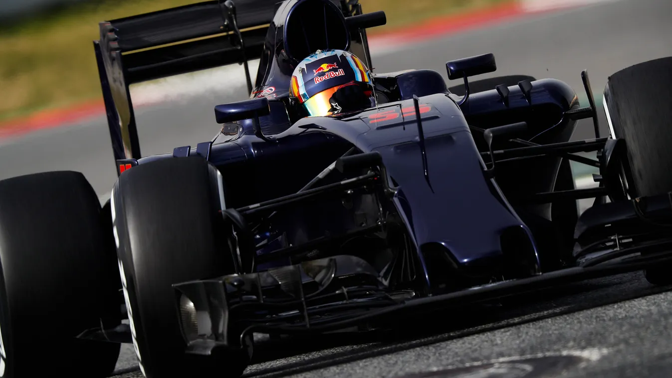 Forma-1, Carlos Sainz, Toro Rosso, teszt 