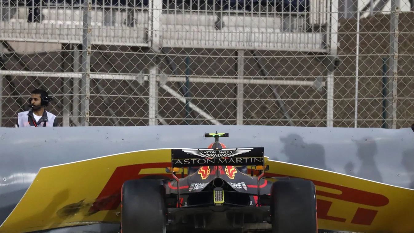 Forma-1, Bahreini Nagydíj, Max Verstappen, Red Bull, baleset 2018 