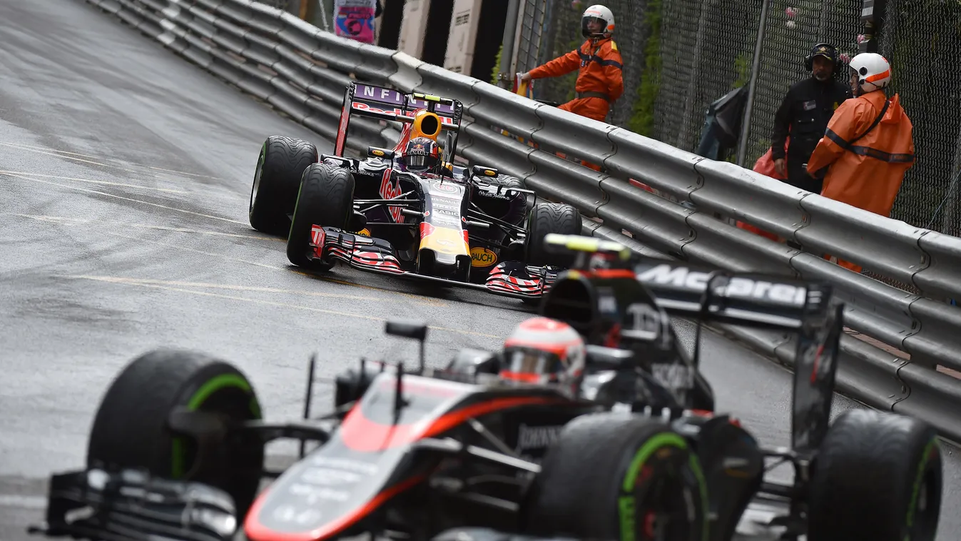 Forma-1, Jenson Button, Danyiil Kvjat, McLaren, Red Bull, Monacói Nagydíj 