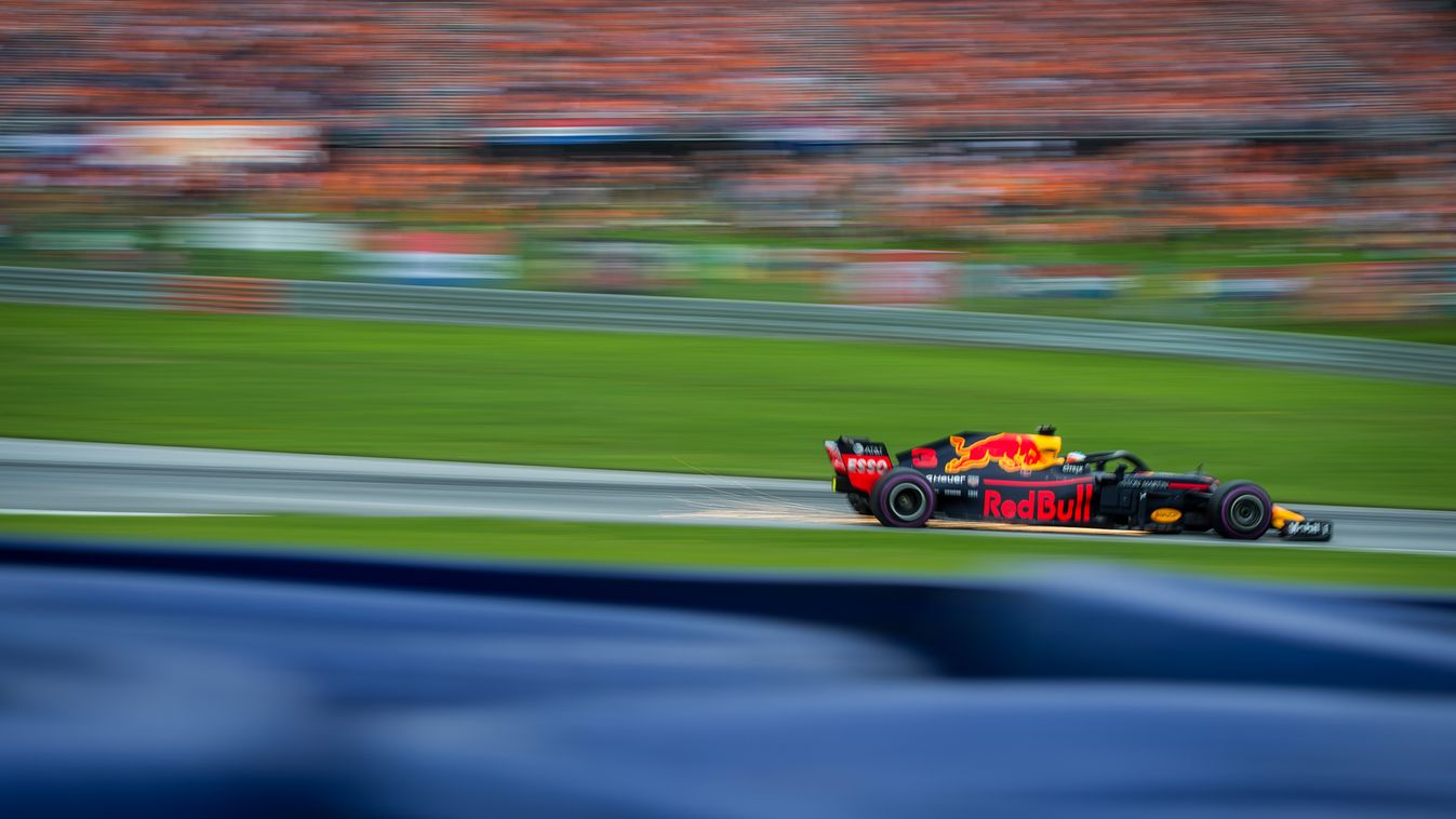 A Forma-1-es Osztrák Nagydíj szombati napja, Daniel Ricciardo, Red Bull 
