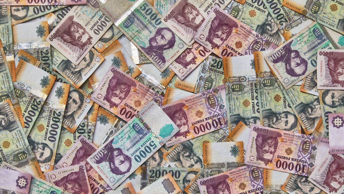 Elárulta a jegybank, mennyi pénz védi a bankbetéteket