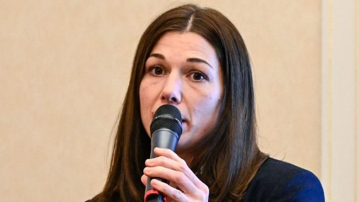 Szánalmasan magyarázzák Karácsony társai a BKV-vezér hatalmas fizetésemelését – videó