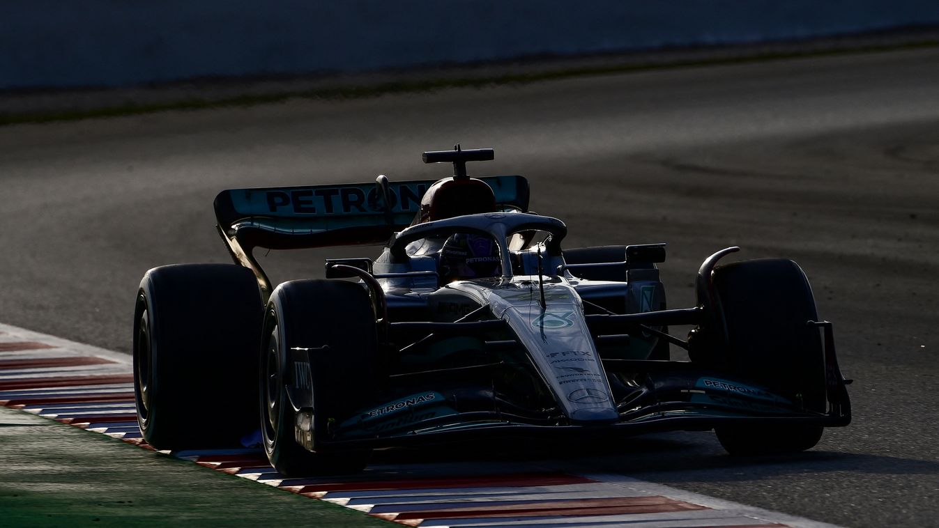 Forma-1, teszt, Barcelona 3. nap, Lewis Hamilton, Mercedes 