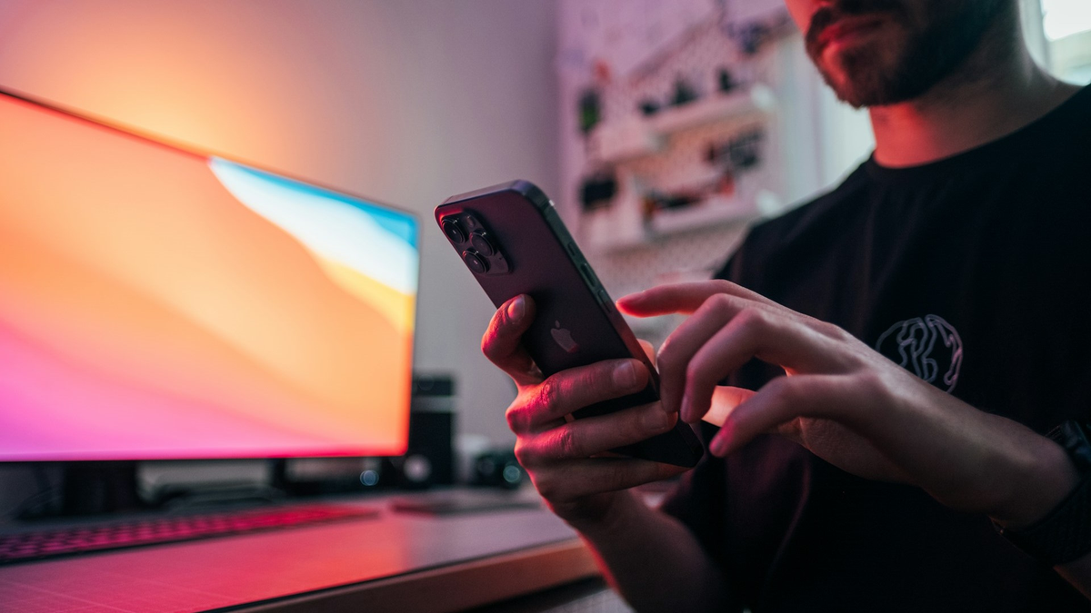 Hónapok óta hibás az iPhone gyári appja