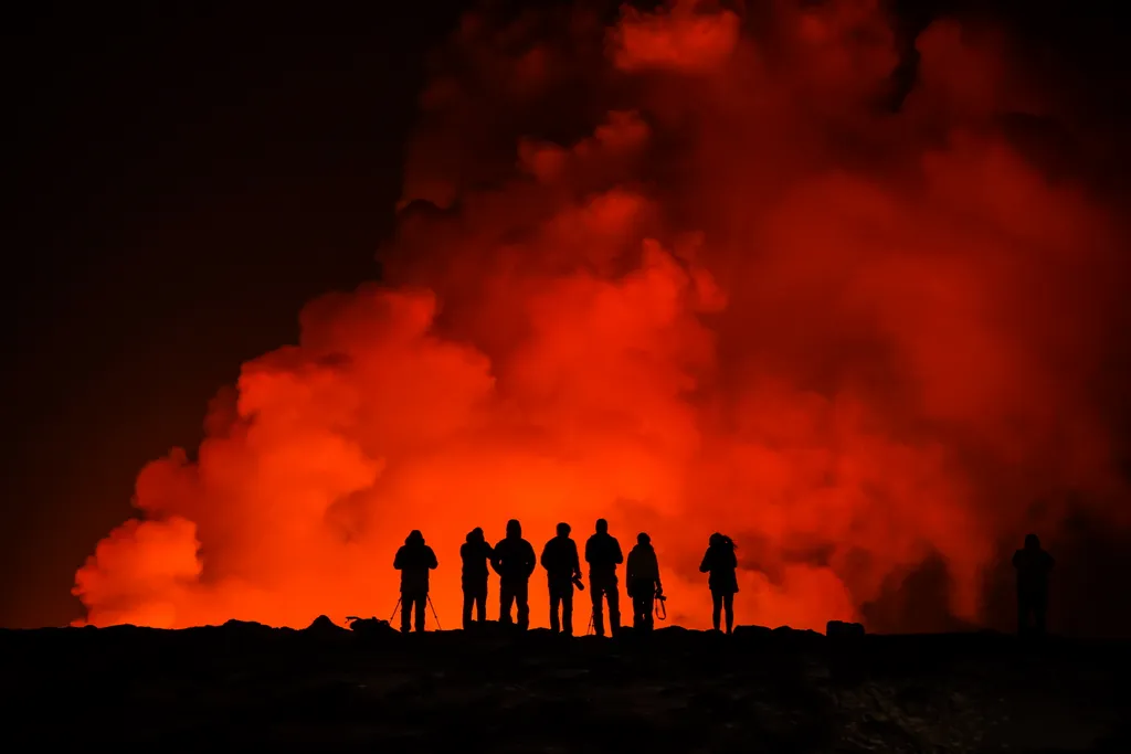 Vulkánkitörés, Izlandon, Vulkán, Izland, Grindavík, láva, 2024.02.08., 