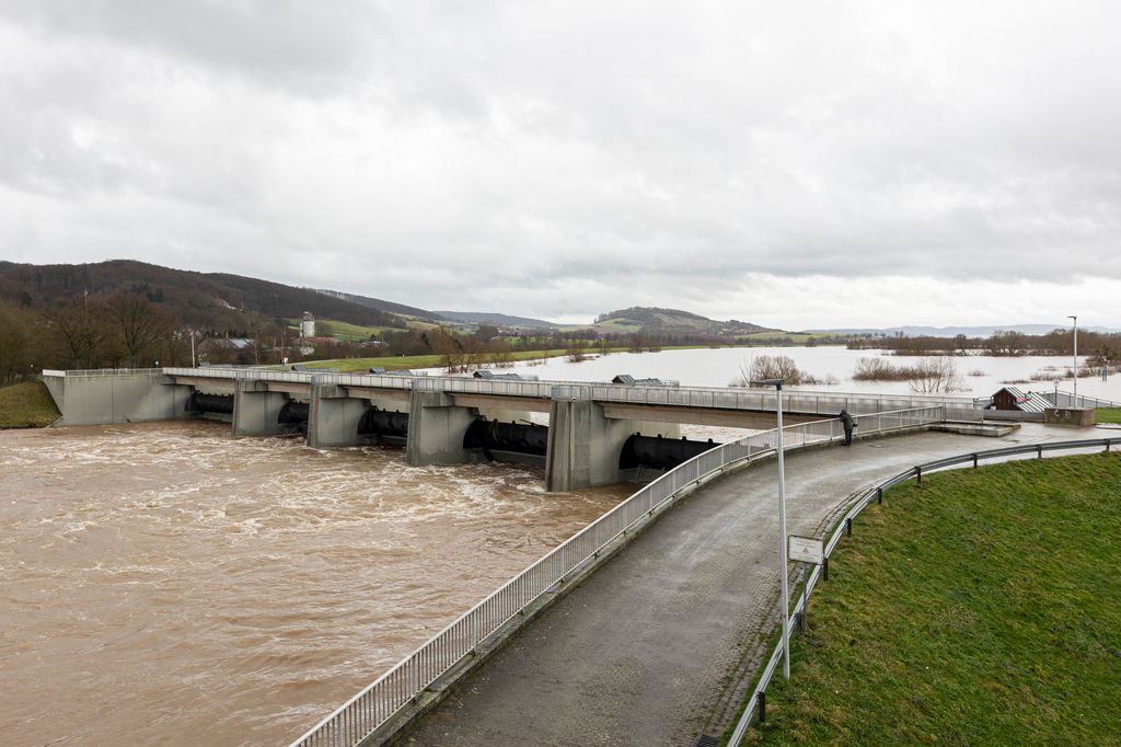 áradás, Európa, víz, 2023.12.30. Floods in Lower Saxony - Flood retention basins Weather --- Horizontal ENVIRONMENT FLOOD 