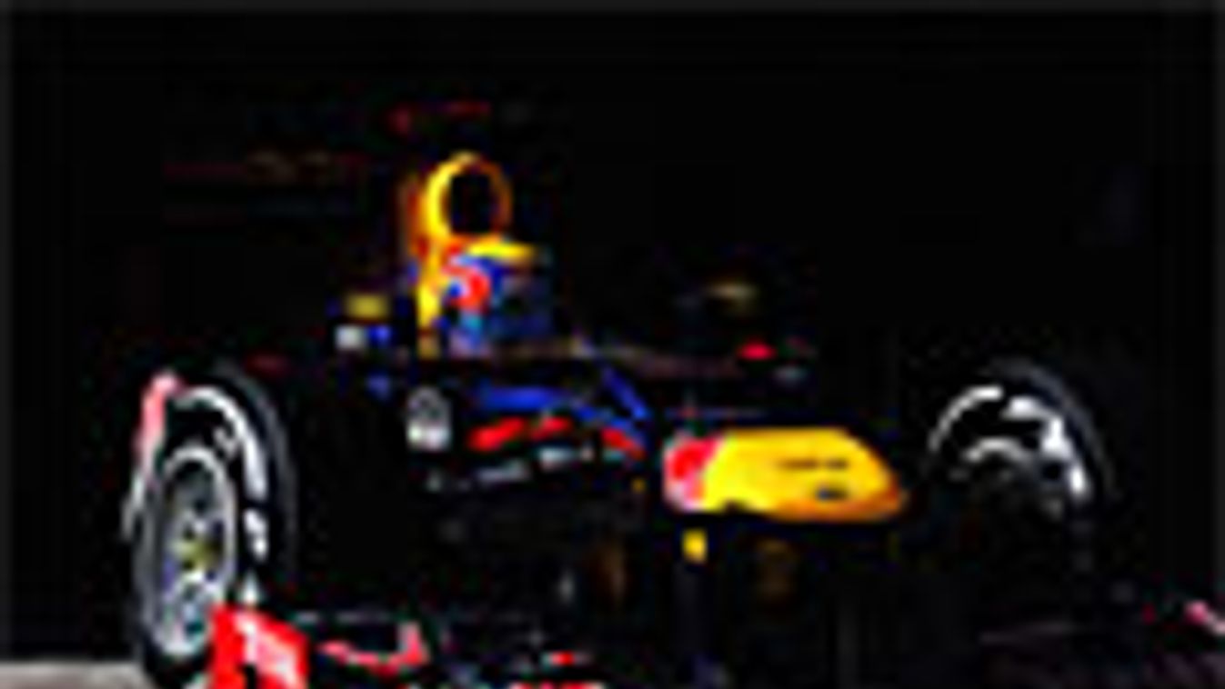 Forma-1, Red Bull, Mark Webber, tesztelés