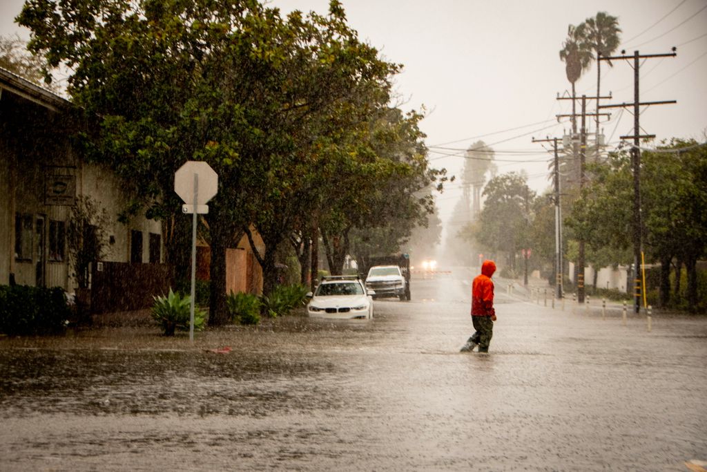 Kalifornia, USA, Amerika, Egyesült, Államok, vihar, eső, esőzés, árvíz, 2024.02.08., 