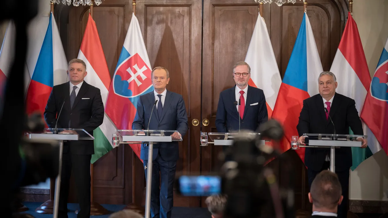 V4-csúcs Prágában, Orbán Viktor miniszterelnök a visegrádi négyek kormányfőinek prágai csúcstalálkozóján, OrbánViktor