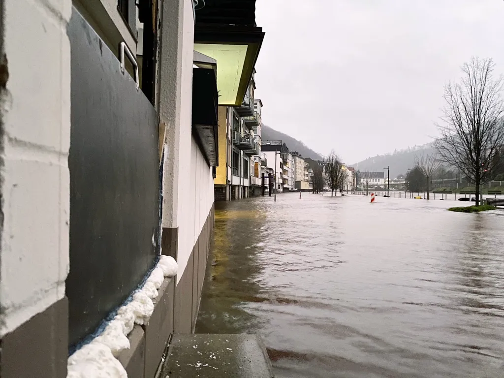 áradás, árvíz, Németország, 2023, december, karácsony 