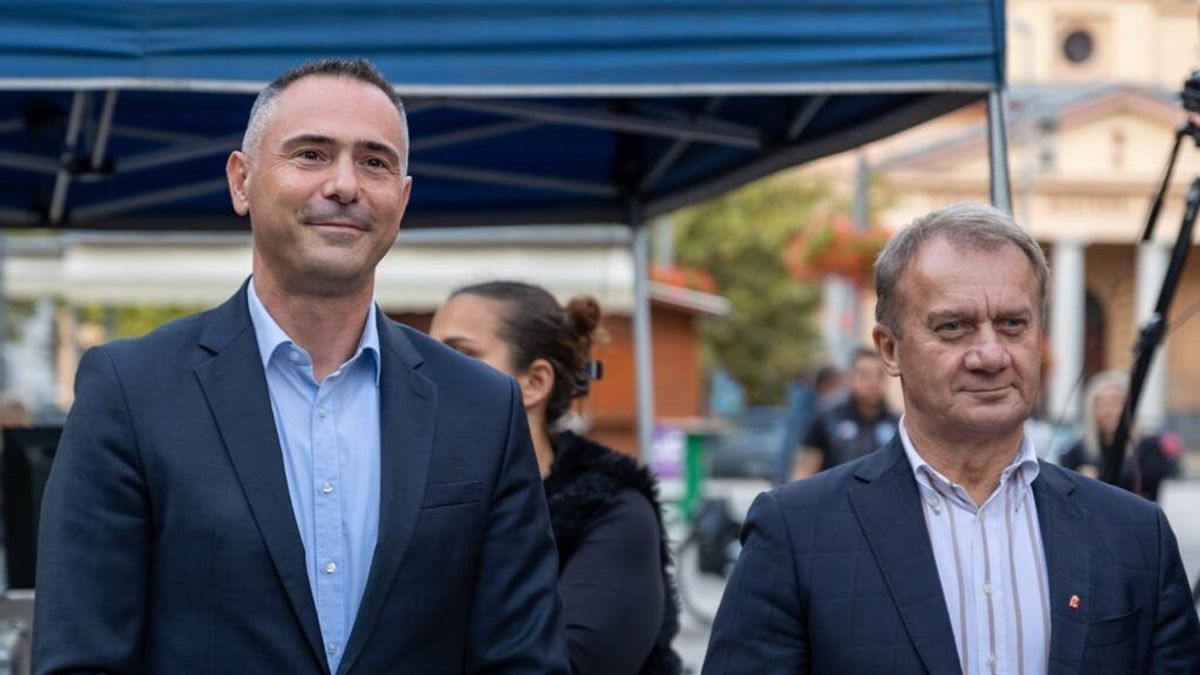 Öt éve ígért kórházat Újpestnek Trippon Norbert és Déri Tibor, semmi sem lett belőle
