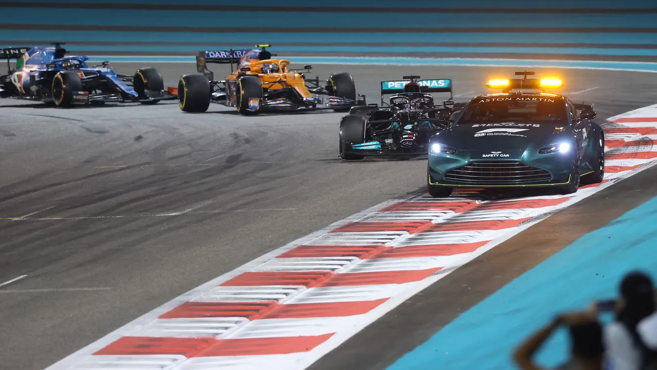 Forma-1, Lewis Hamilton, Mercedes, safety car, Abu-dzabi Nagydíj 2021, futam 