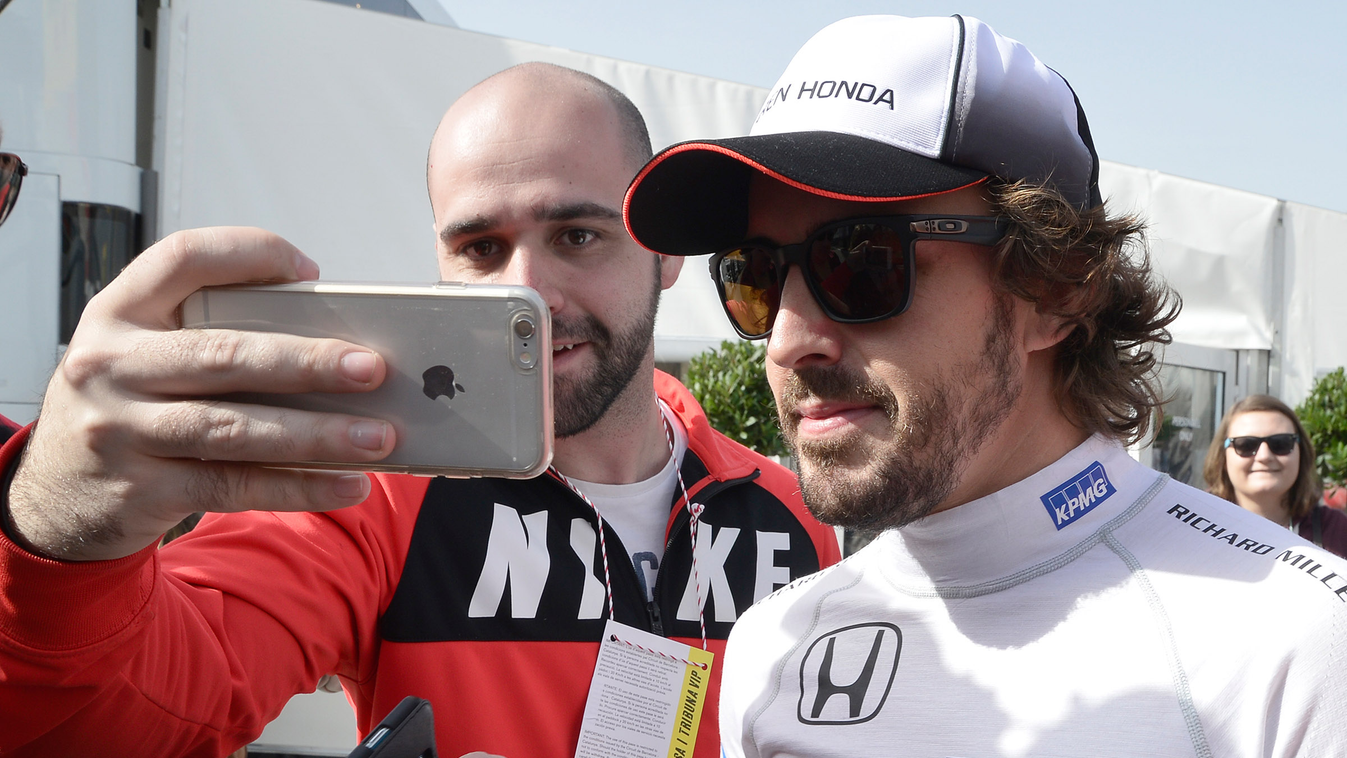 Forma-1, Fernando Alonso, McLaren, teszt 