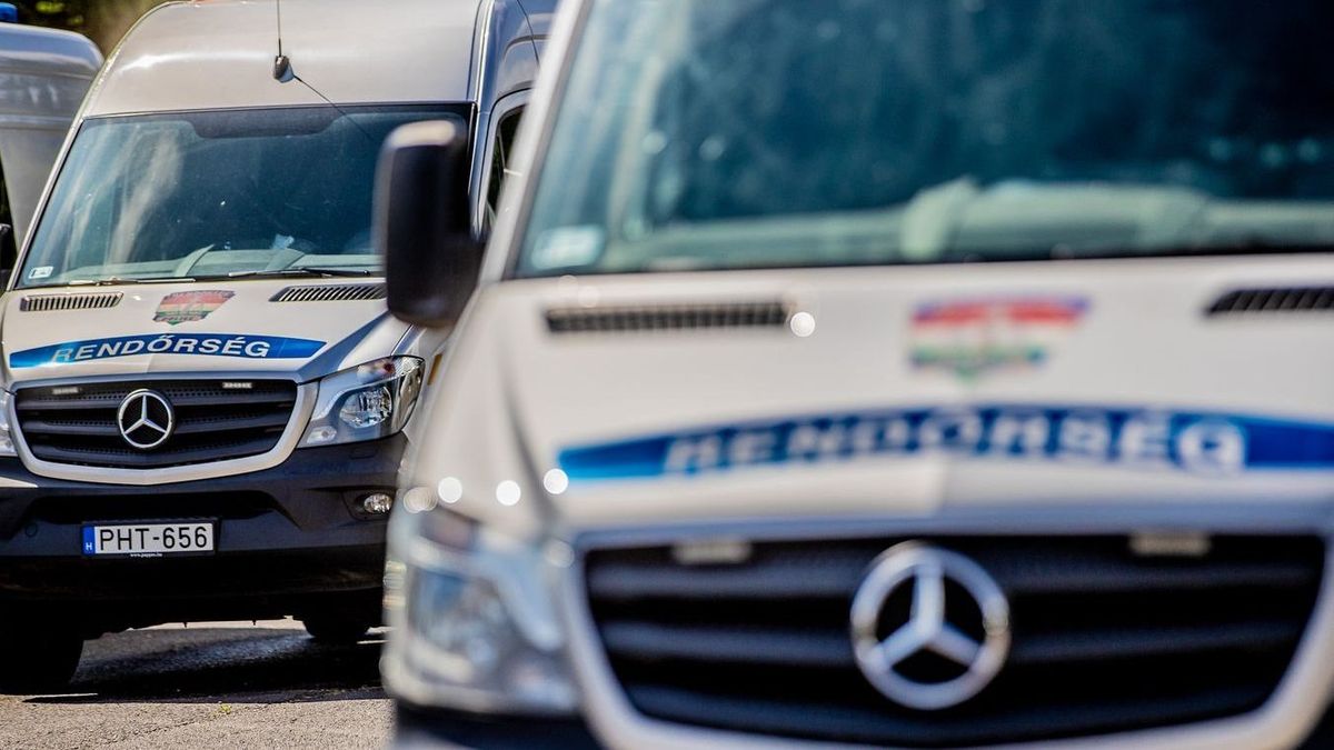 Baleset miatt lezárták a 6-os főutat