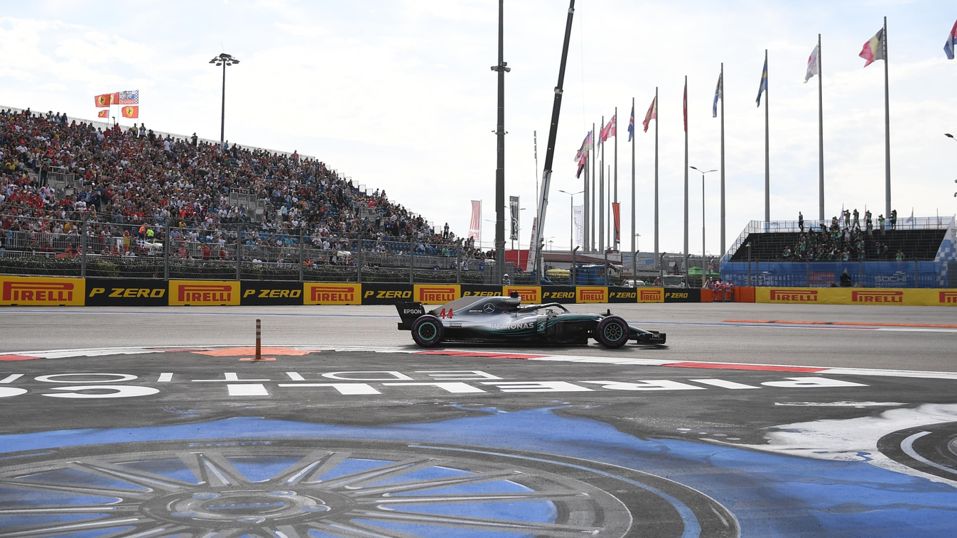 A Forma-1-es Orosz Nagydíj, Lewis Hamilton, Mercedes 