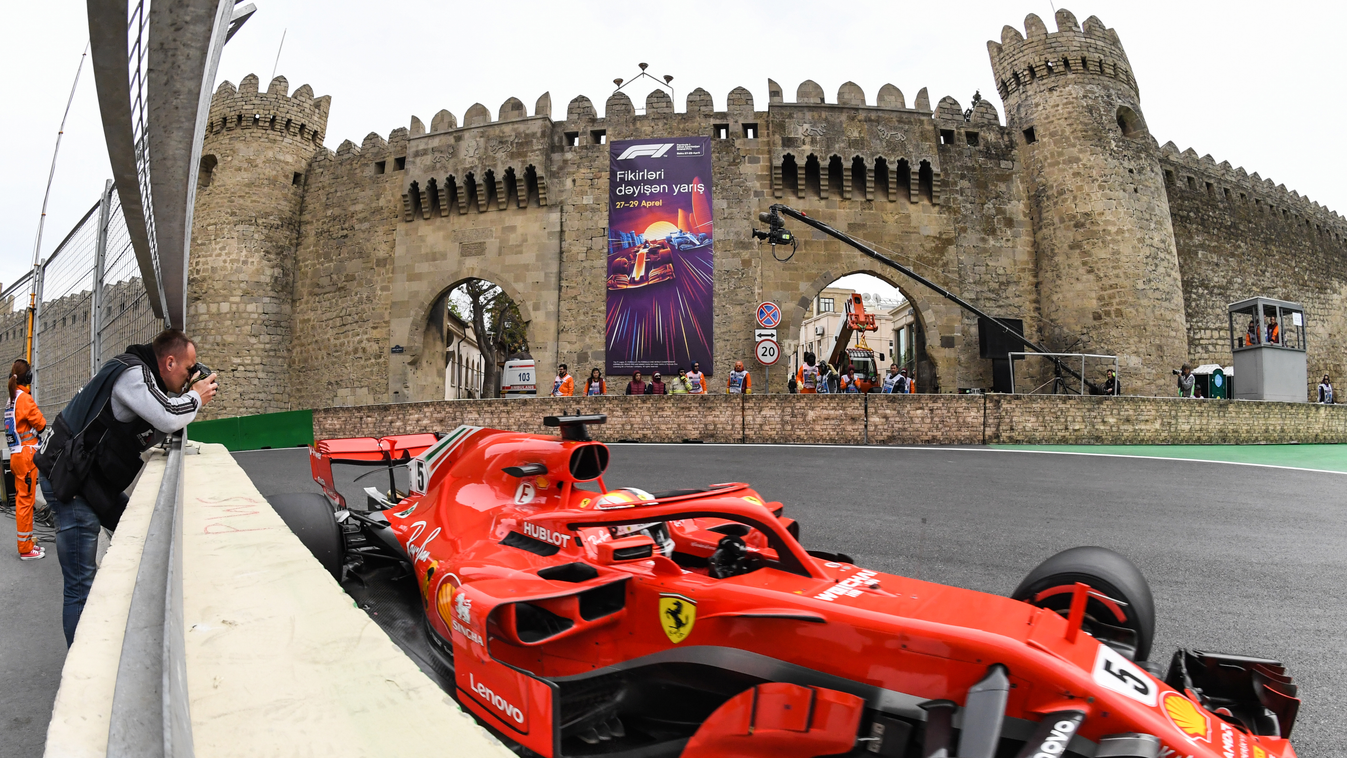 Forma-1, Azeri Nagydíj, Sebastian Vettel, Ferrari, címlapi 