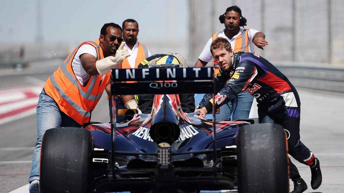 Forma-1, Sebastian Vettel, Red Bull, teszt 