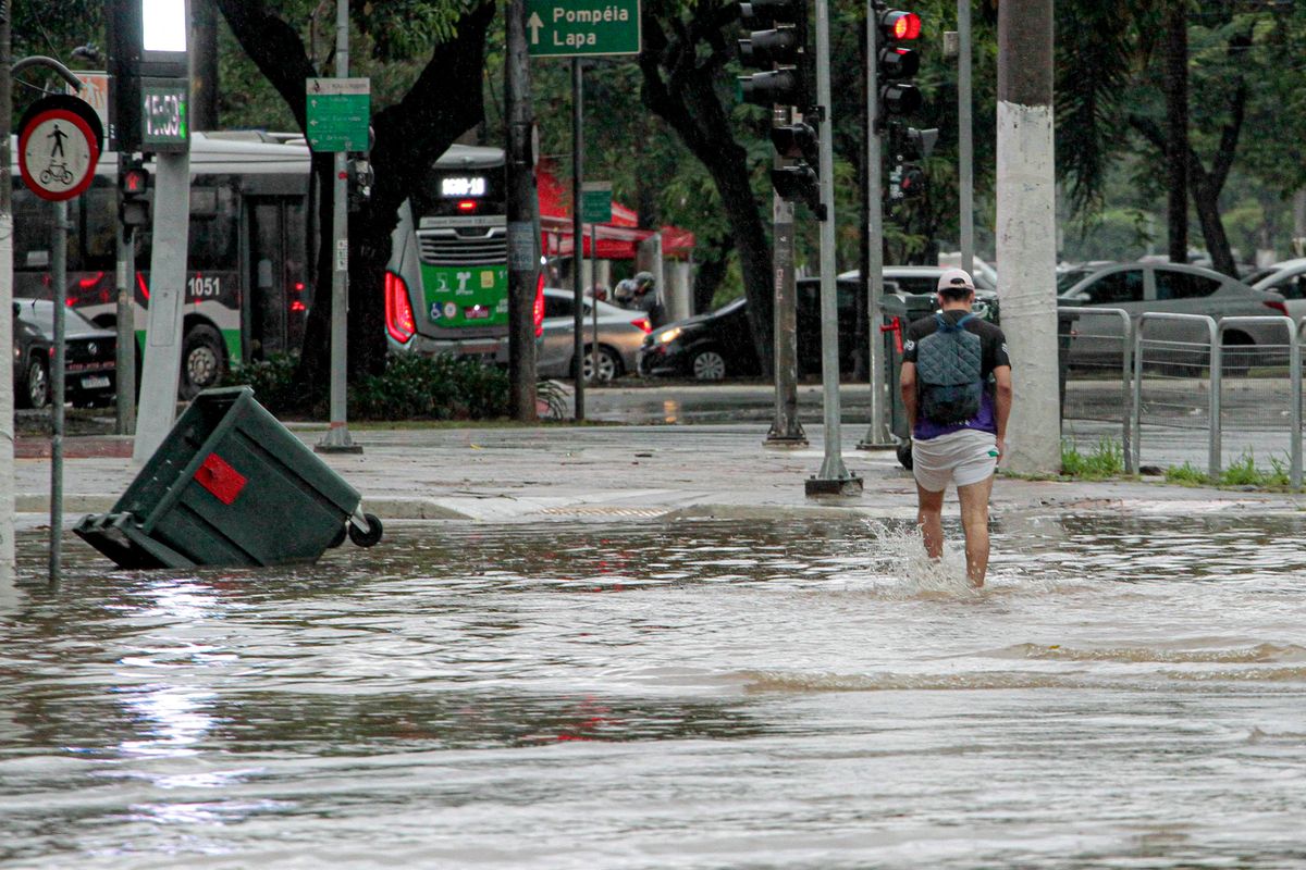 Többen meghaltak Brazíliában a heves esőzések okozta áradásokban, Brazília, eső, áradás, Brazíliaidőjárás