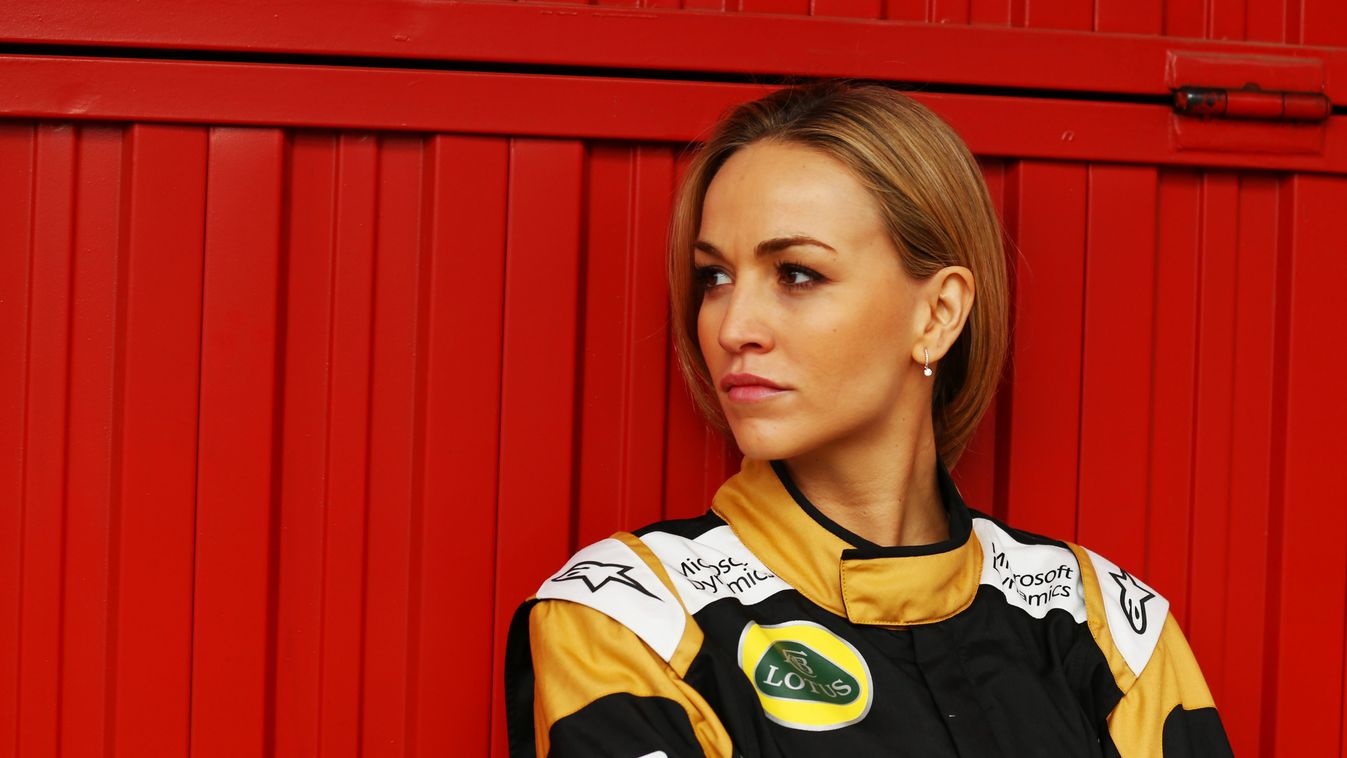 Carmen Jordá, Lotus F1 Team, forma-1 