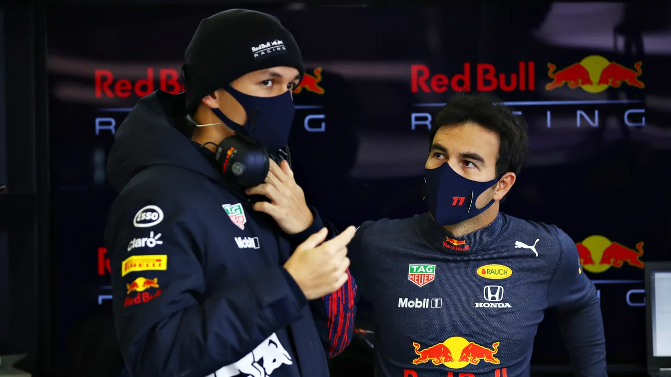 Forma-1, Sergio Pérez, Alexander Albon, Red Bull, Silverstone 2021 