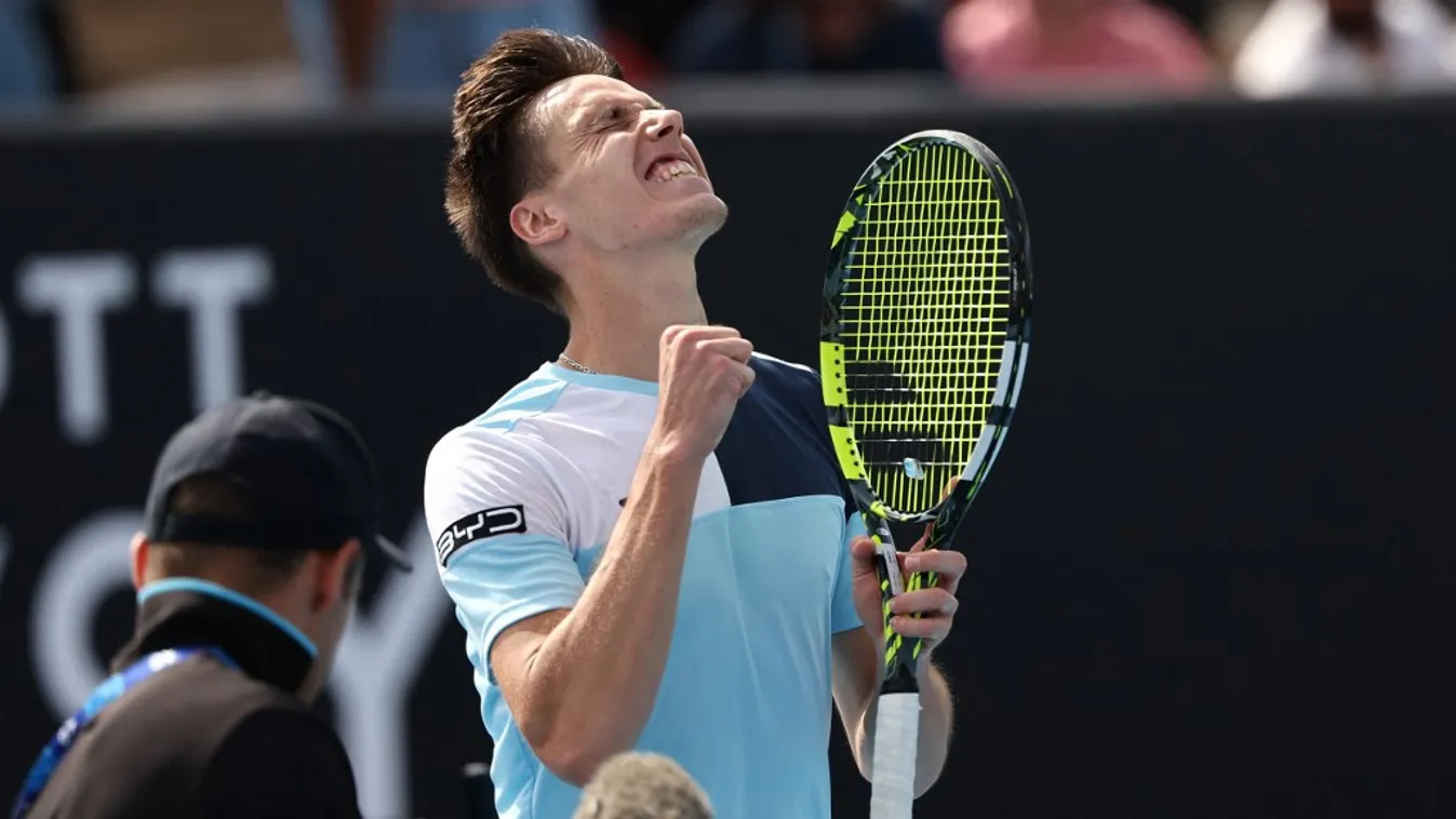 tennis TOPSHOTS Horizontal AUSTRALIAN TENNIS OPEN HEADSHOT JOY RAISED FIST 