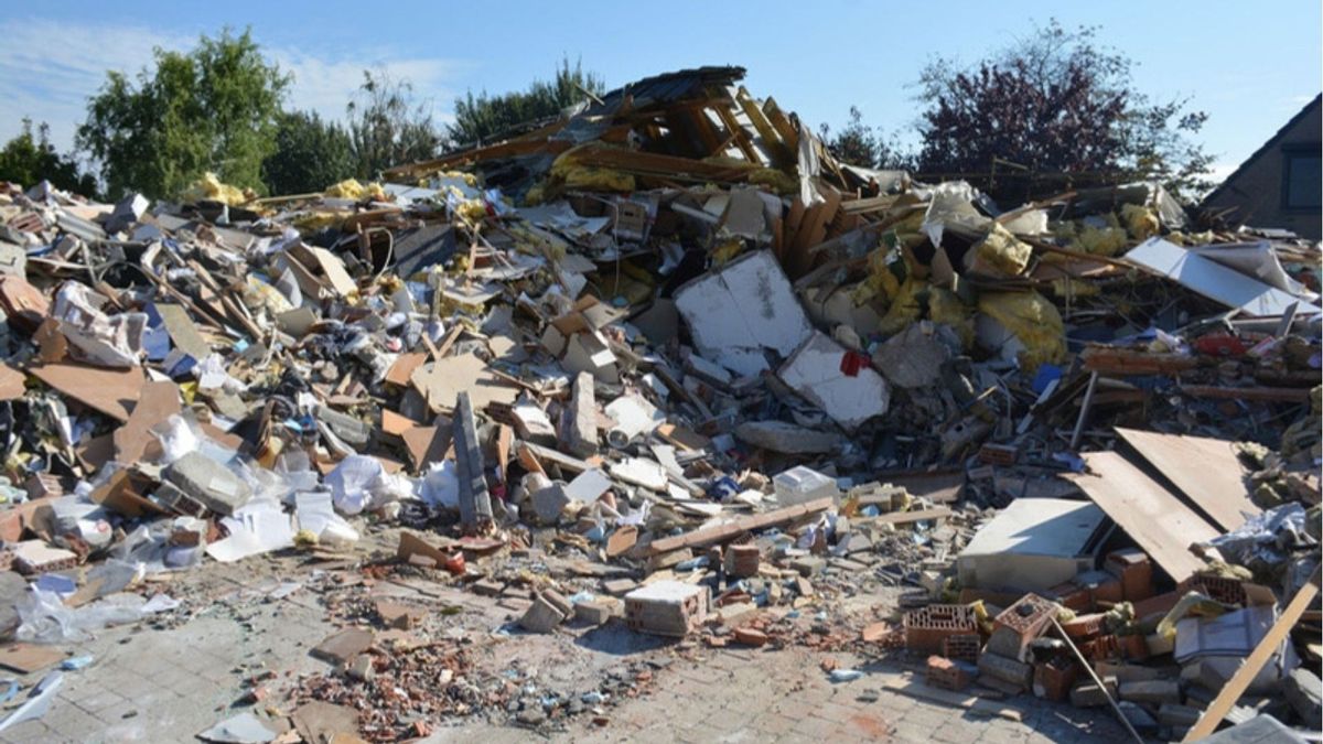 Több száz gyerek halt meg egy iskolai gázrobbanásban