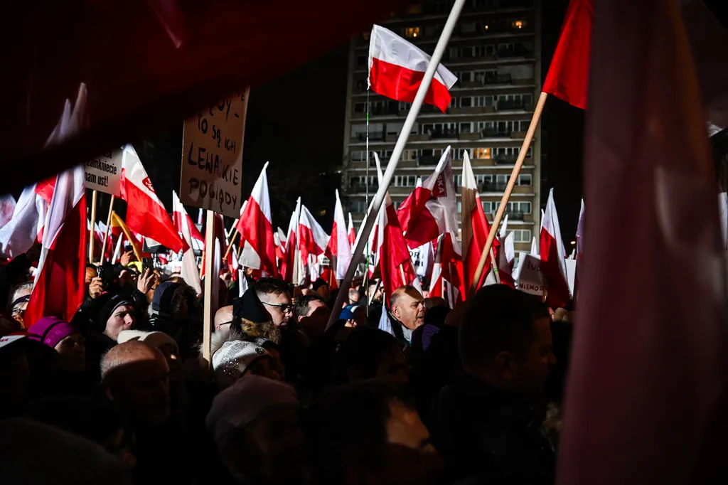 Lengyel belpolitika, letartóztatás, Mariusz Kaminski, Maciej Wasik, tüntetés, demonstráció, Varsó, Lengyelország, 2024.01.11. 