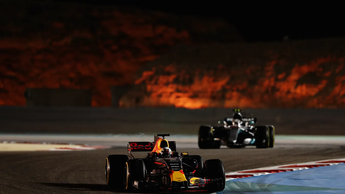 Forma-1, Daniel Ricciardo, Red Bull Racing, Lewis Hamilton, Mercedes-AMG Petronas, Bahreini Nagydíj 