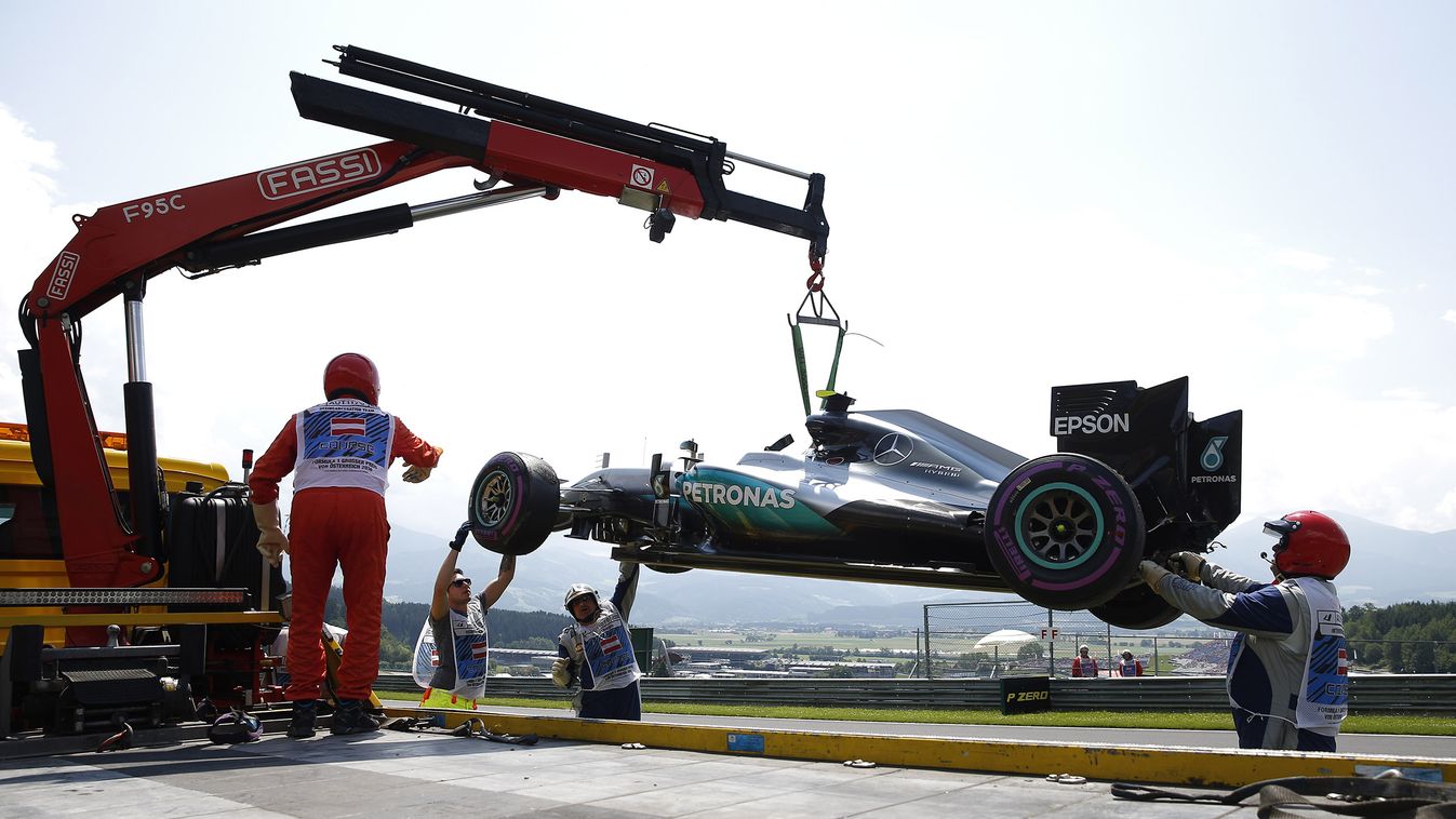 Forma-1, Nico Rosberg, Mercedes, Osztrák Nagydíj, baleset 